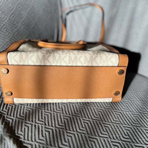 Michael Kors Brown and Cream Satchel - Picture 4 of 5